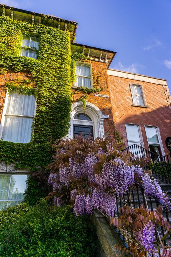 Butlers Townhouse Hotel Дъблин Екстериор снимка